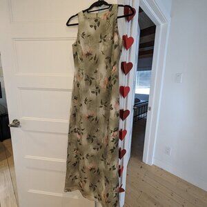 Vintage floral maxi dress
